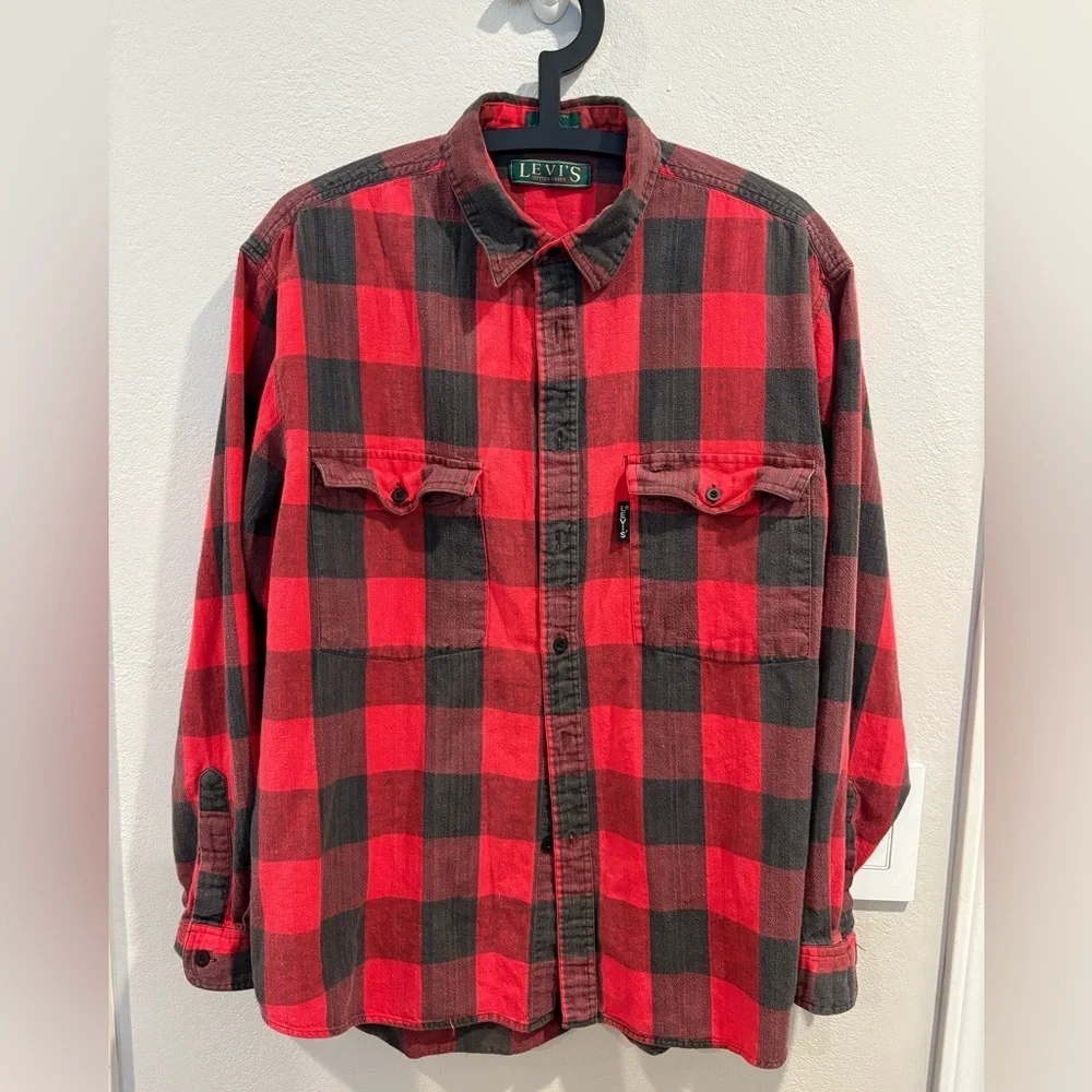 Levis excellent pre